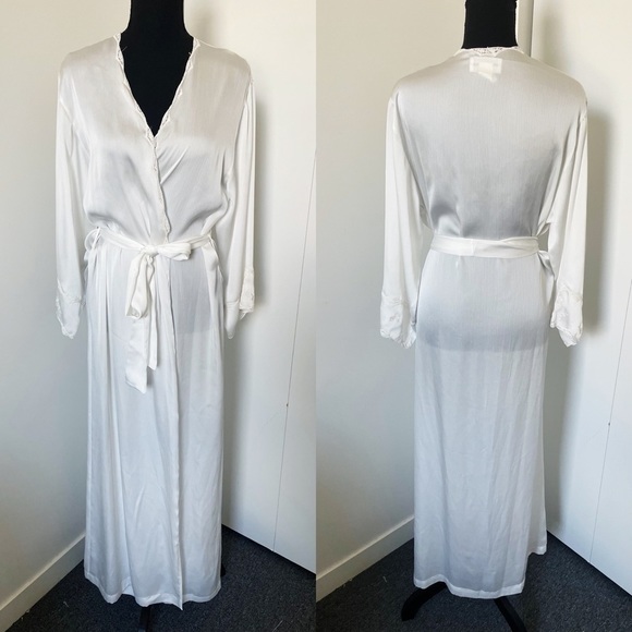 Natori Other - Vintage Natori White Satin Lace Trim Maxi Robe Size Small